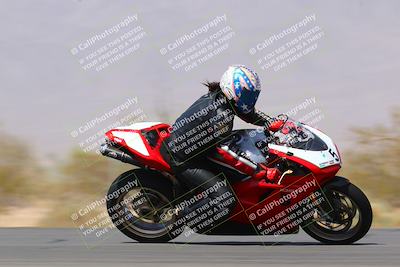 media/Mar-28-2022-Superbike Trackdays (Mon) [[b8603d0f67]]/Open Track Time/Turn 3 Inside/